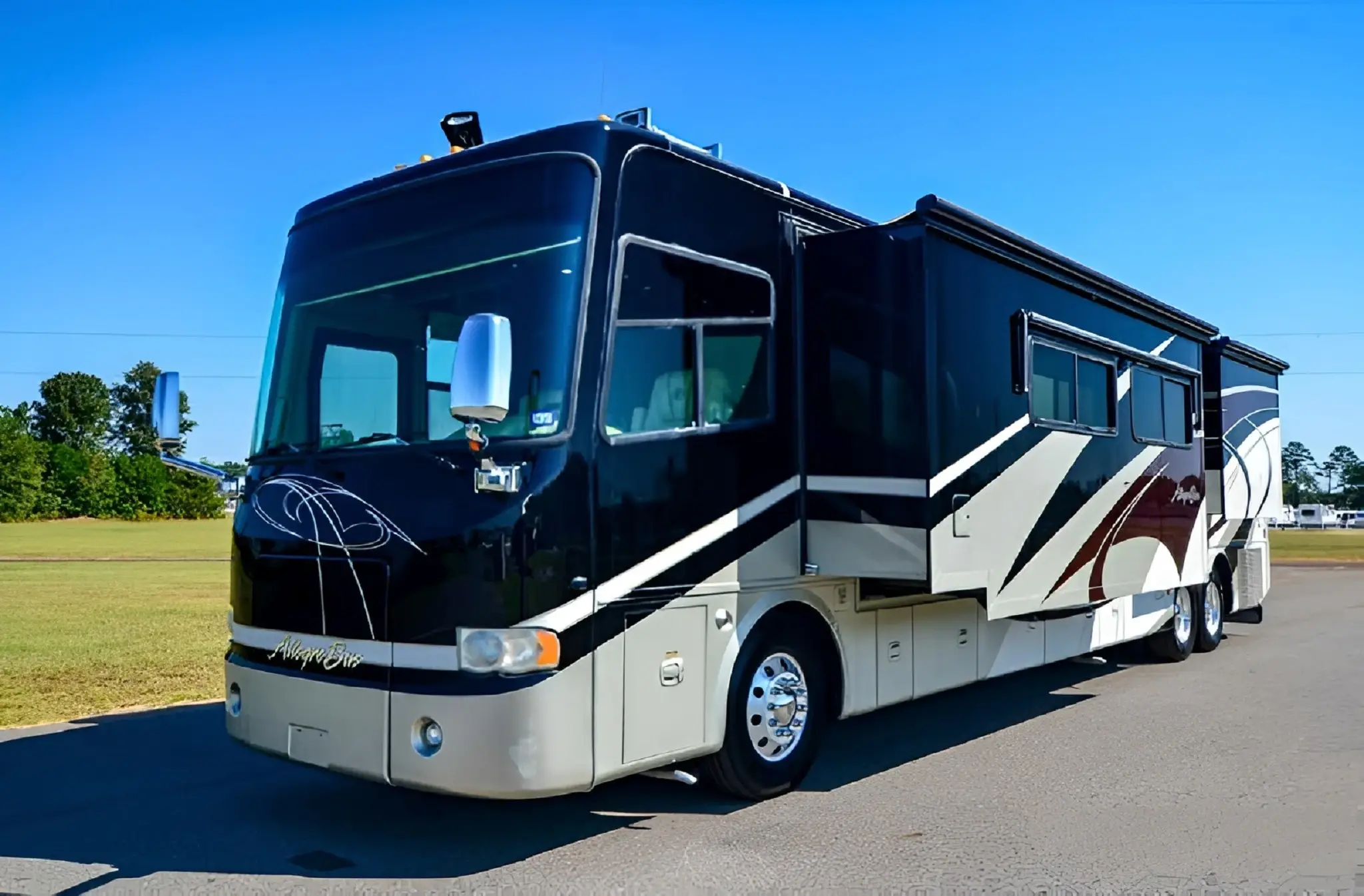 2009 Tiffin Allegro Bus 43QBP